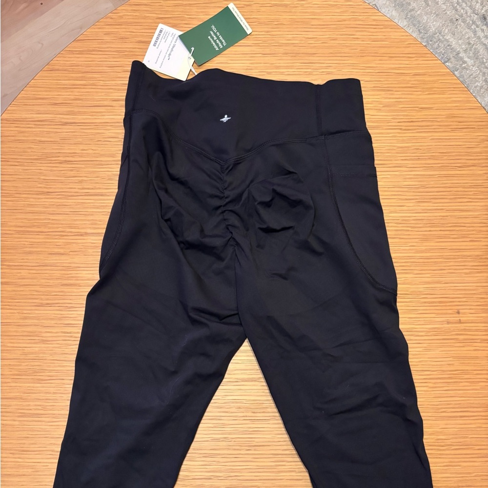 HALARA Black Leggings - Butt Scrunch/Booty Lifting NWT